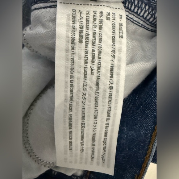 Abercrombie Curve Love Ultra High Rise Ankle Straight Jean Dark Wash Size 27 - 4 - Picture 14 of 14